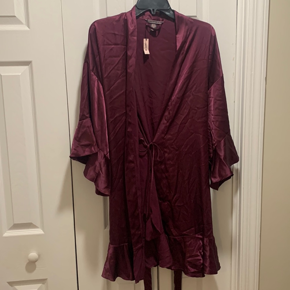 NWT Victorias Secret Flounce Satin Robe